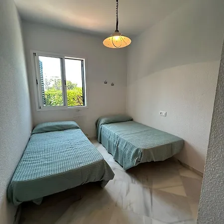 Apartment A Pie De Playa En Urbanizacion Con Piscina *